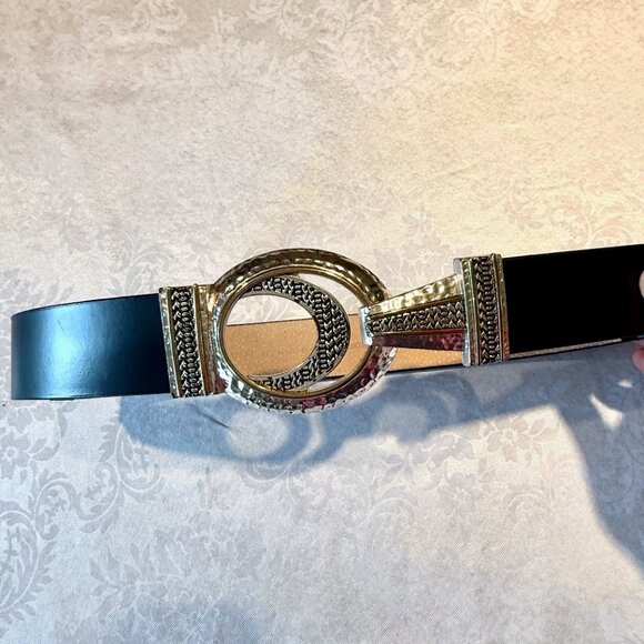 Chico’s Double Circle Interlock Belt – Black w/ Silver & Gold Metal Clasp – Size - Picture 3 of 13